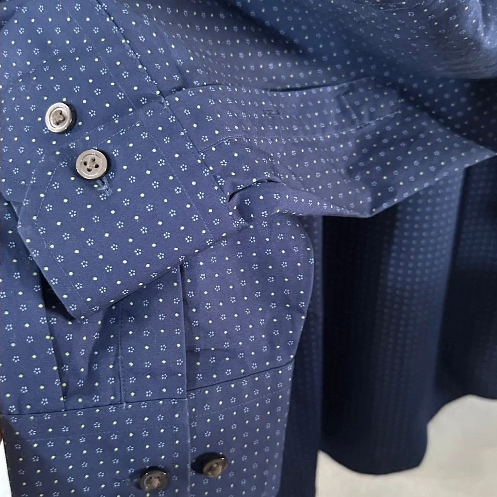 Banana Republic Men Navy Blue Light Blue Flower Long Sleeve Button Down Shirt XL